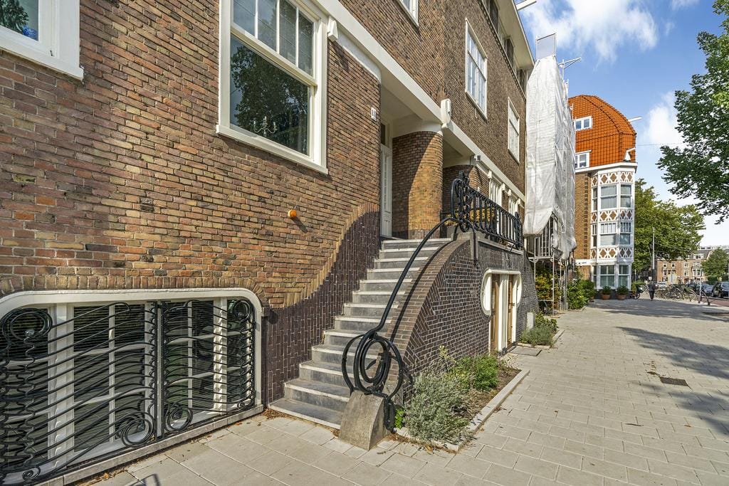 Foto 44 van De Lairessestraat 152-1