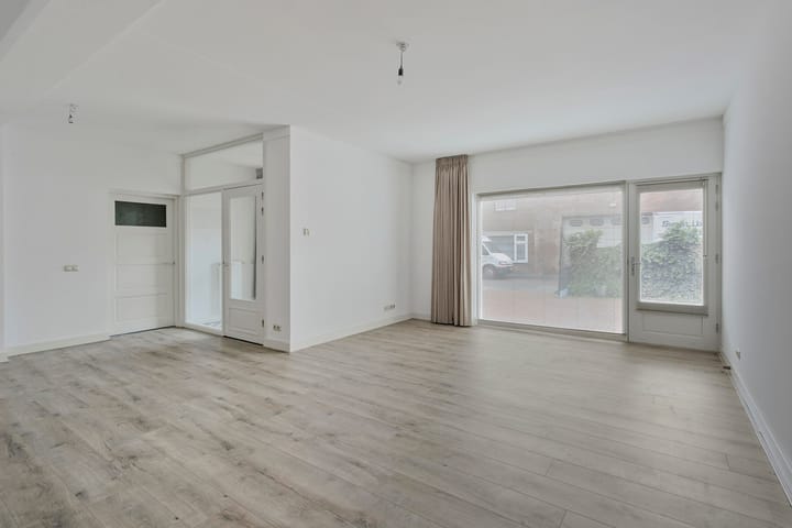 Photo 3 of Dorpstraat 50-B