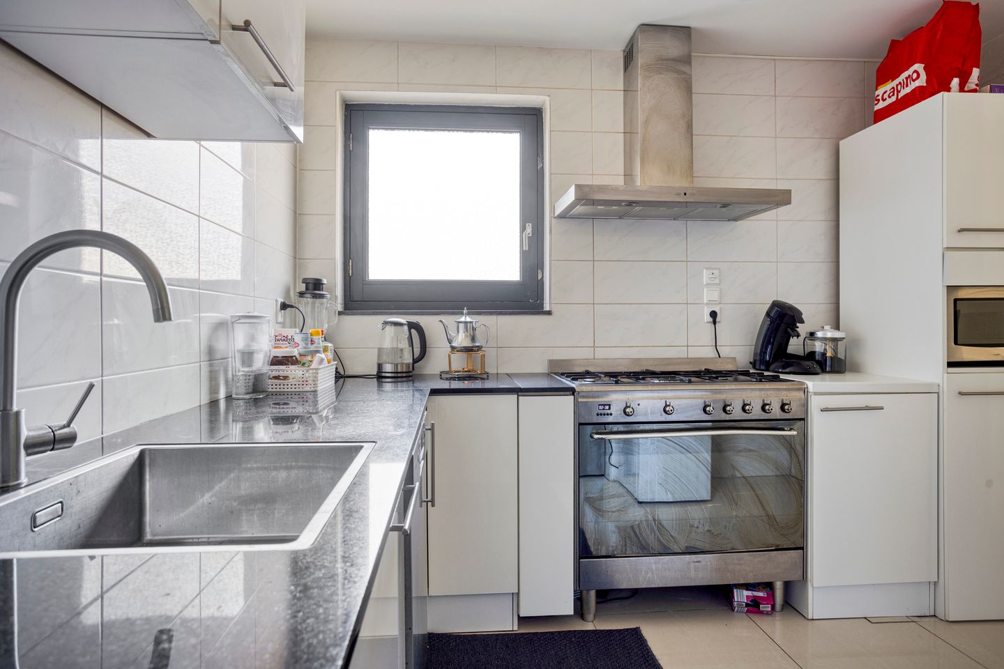 Foto 10 van Lau Mazirellaan 131