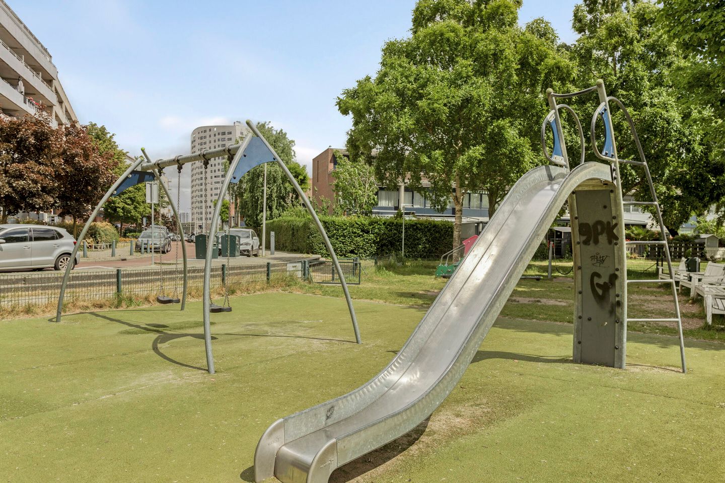 Foto 25 van Lau Mazirellaan 131