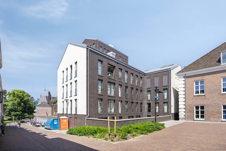 Photo 23 of Kroonstraat 122