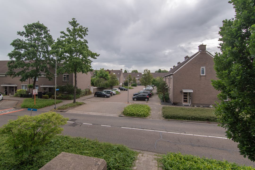 Foto 8 van Ruimtebaan 99