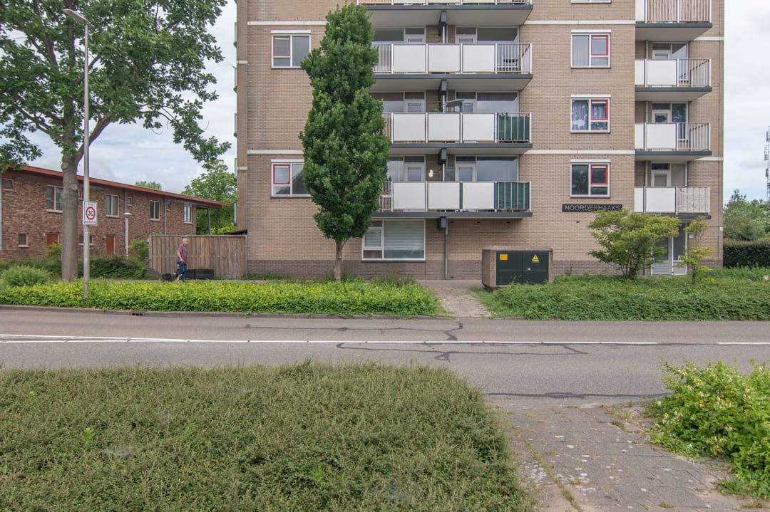 Foto 16 van Ruimtebaan 99