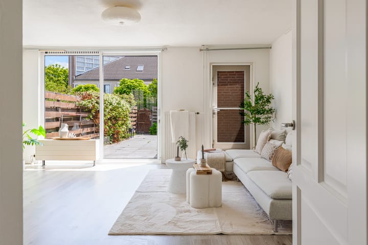 Foto 10 van Nat King Colestraat 12