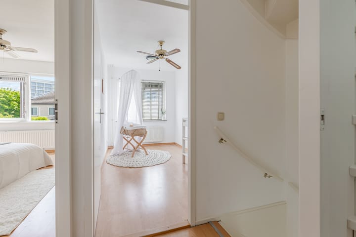 Foto 24 van Nat King Colestraat 12