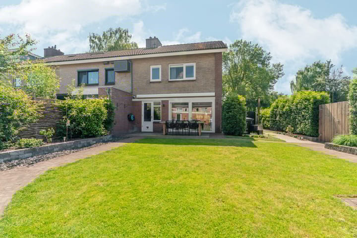 Foto 40 van Symfoniestraat 11