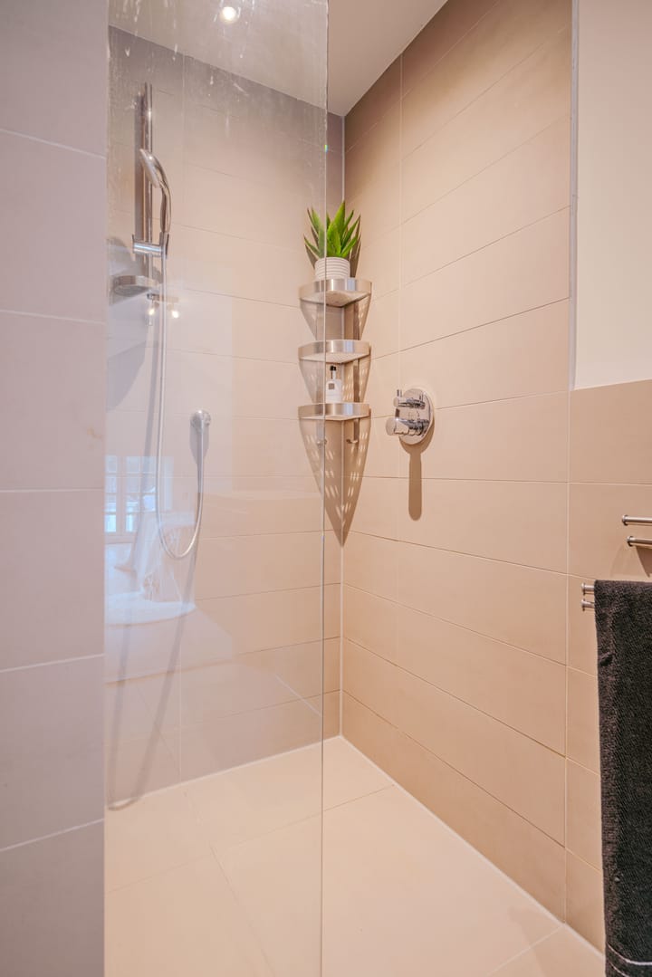 Photo 17 of Cattenhagestraat 10-A