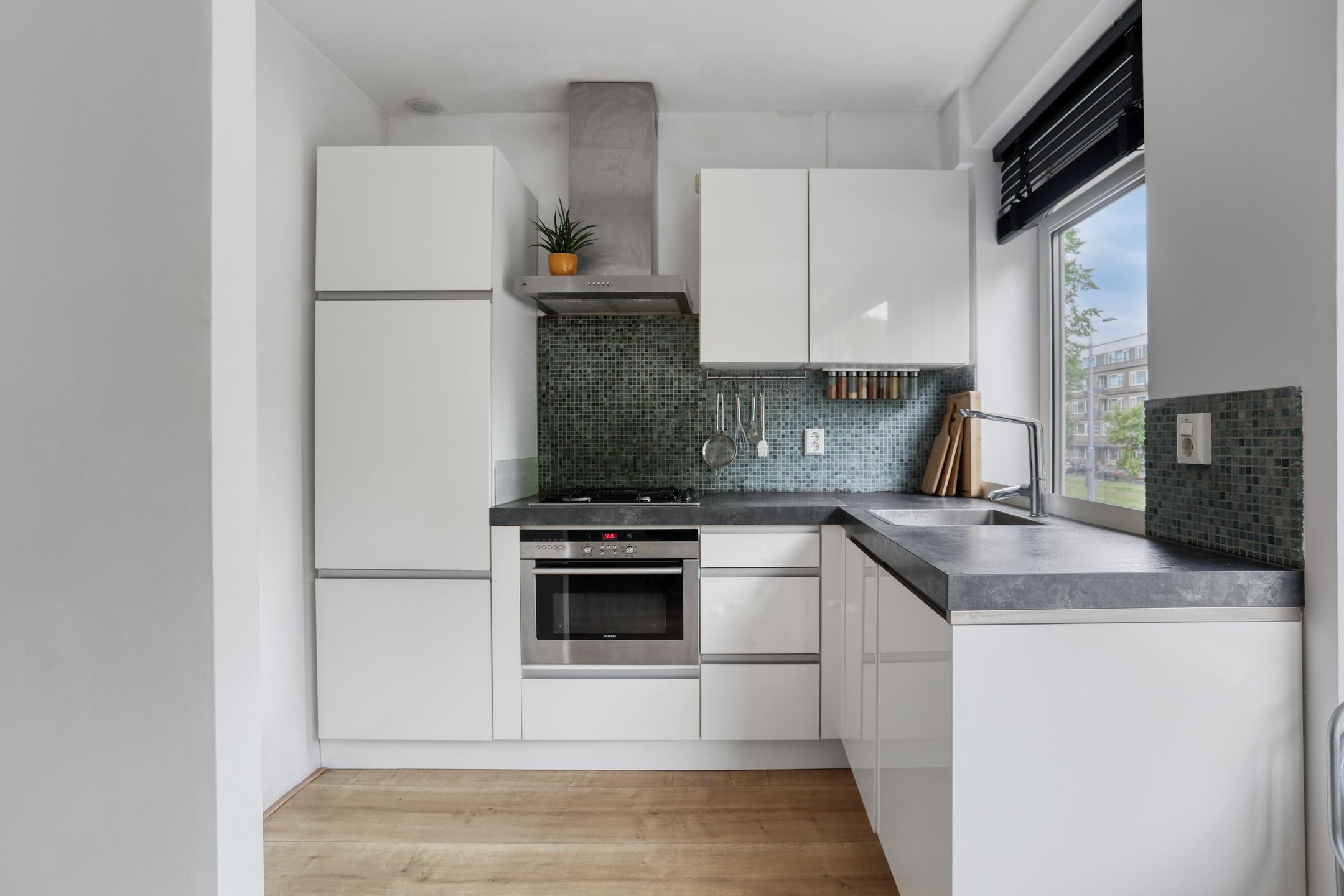 Foto 3 van Stadhoudersweg 94-B