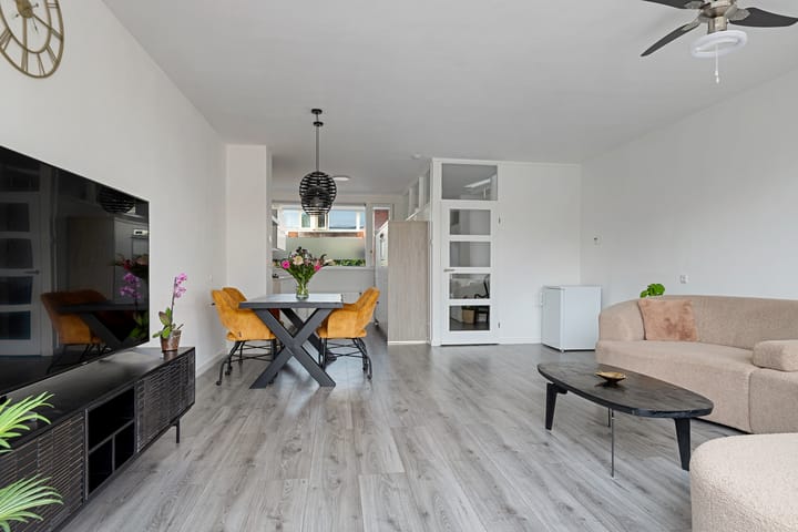 Foto 4 van Bertram 213