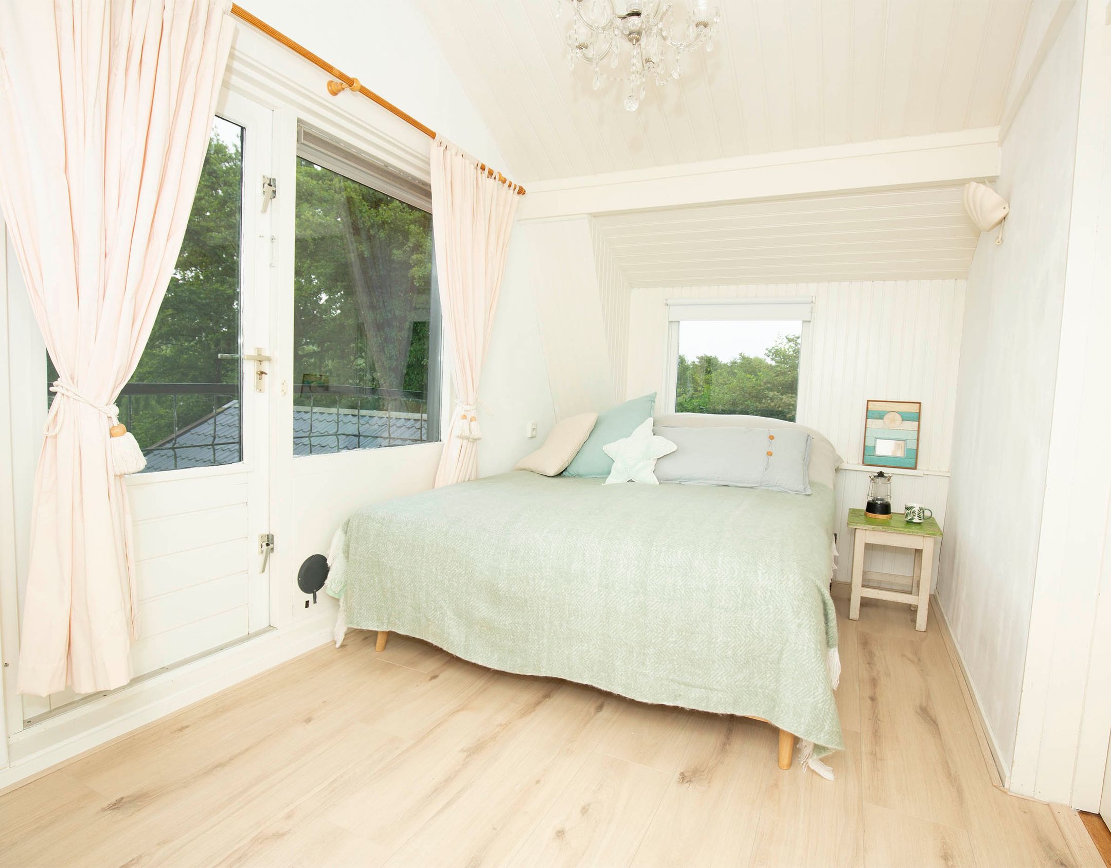 Photo 15 of Oosteinde 26