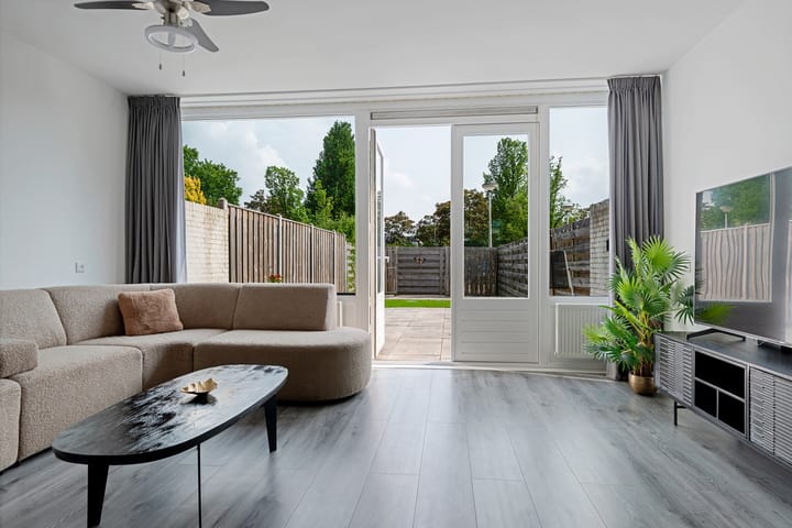 Foto 8 van Bertram 213