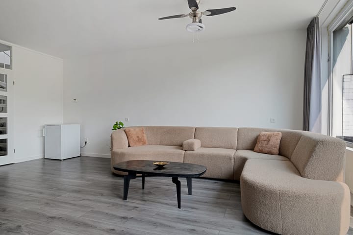 Foto 9 van Bertram 213