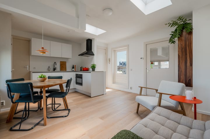 Foto 8 van Cornelis Trooststraat 4-4