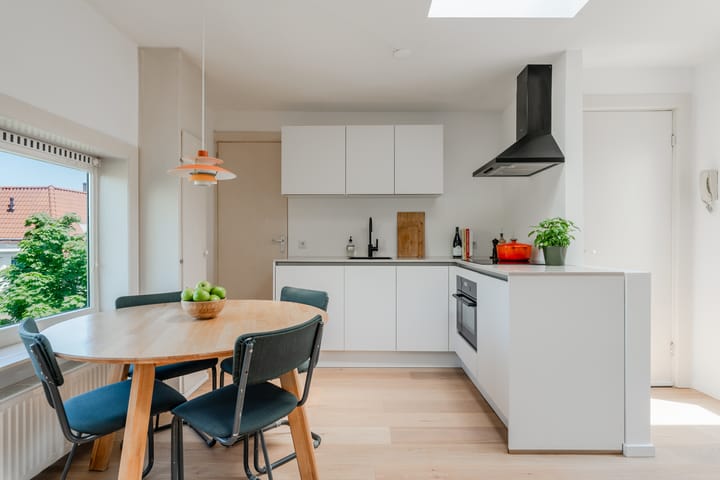 Foto 10 van Cornelis Trooststraat 4-4