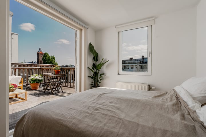 Foto 16 van Cornelis Trooststraat 4-4