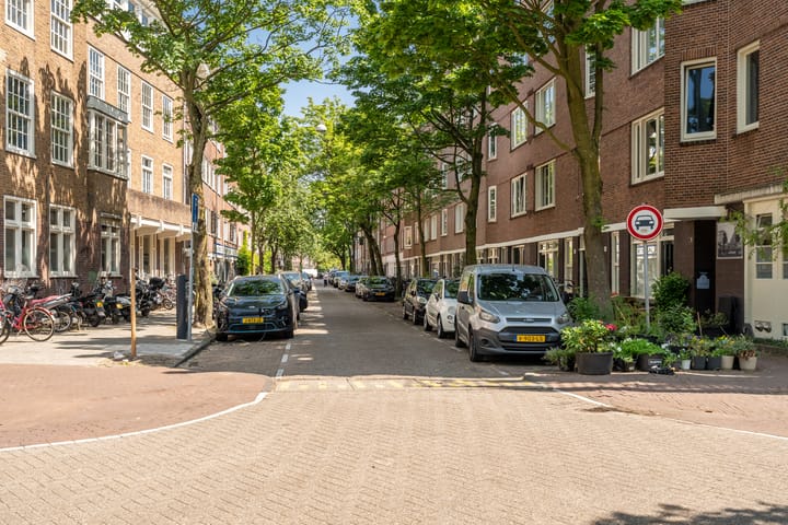 Foto 28 van Cornelis Trooststraat 4-4