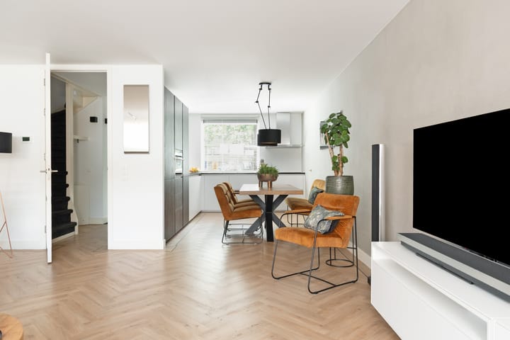 Foto 13 van Albert Schweitzersingel 83