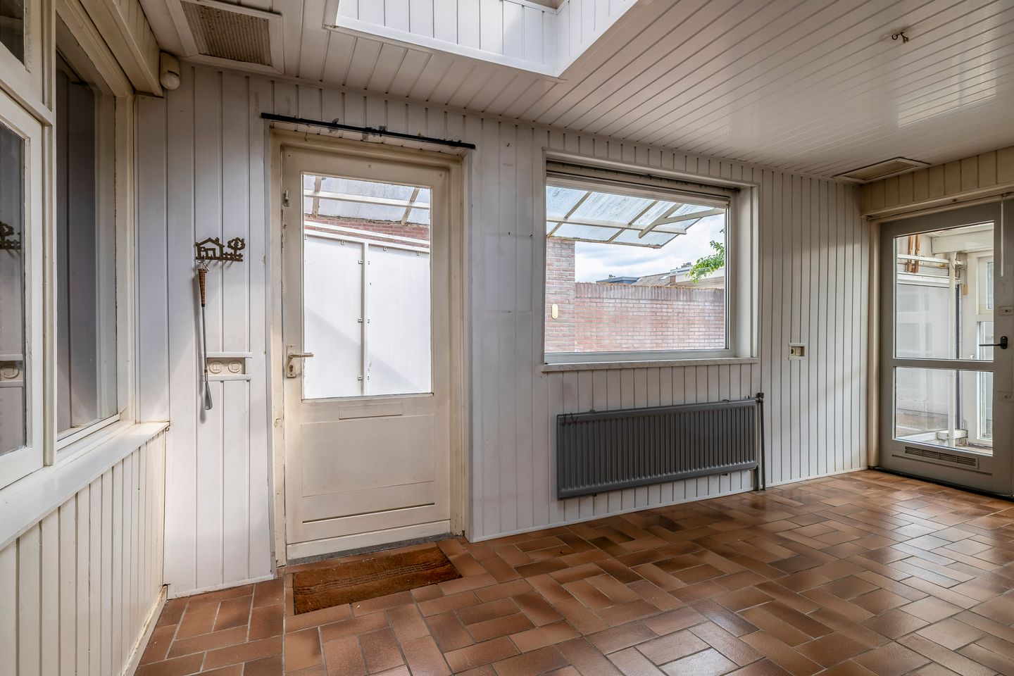 Photo 10 of Kamillestraat 17