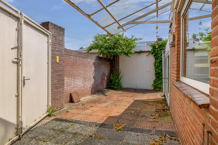 Foto 15 van Kamillestraat 17