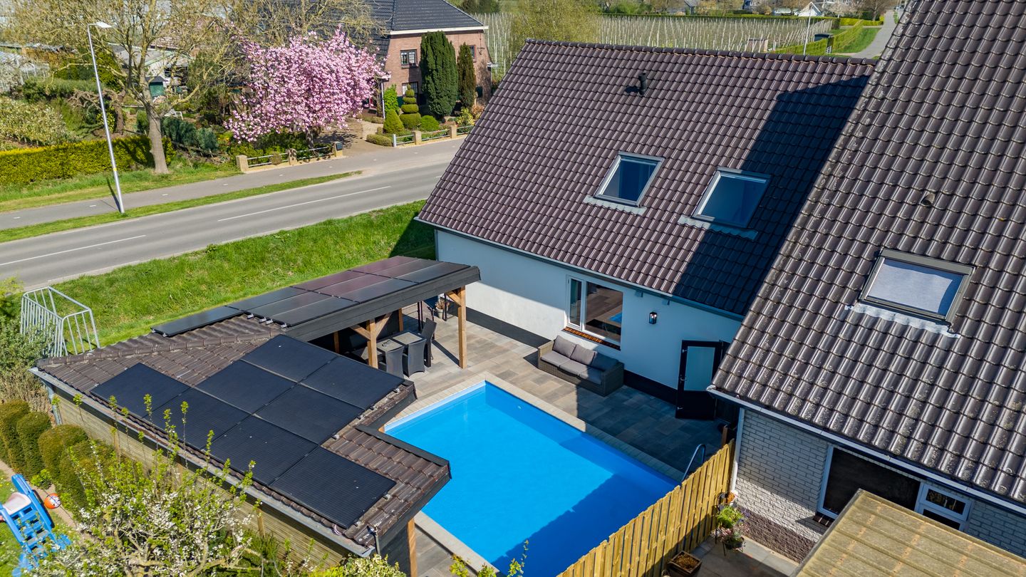 Foto 44 van Angerensestraat 12