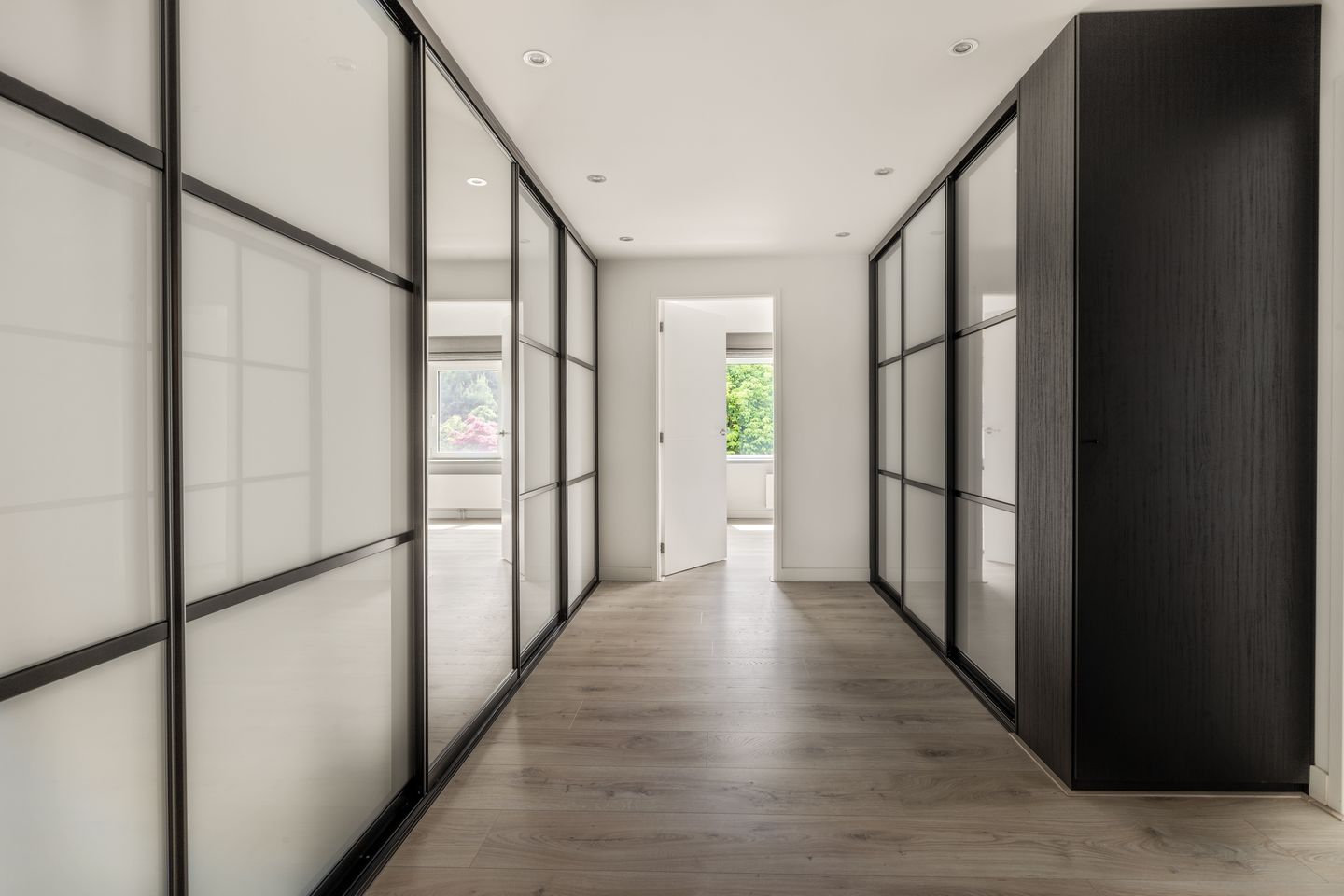 Photo 40 of Boekanierlaan 27