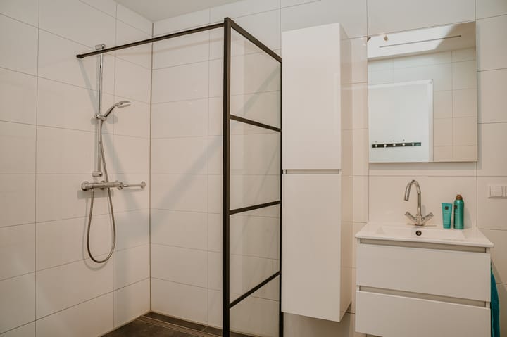 Foto 16 van Middelweg 4-A