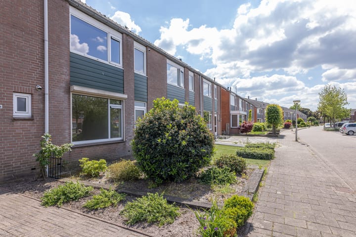 Foto 9 van Merelstraat 82