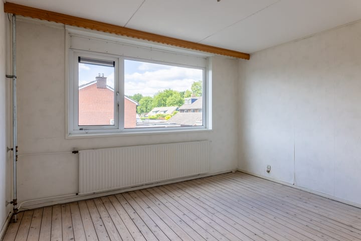 Foto 23 van Merelstraat 82