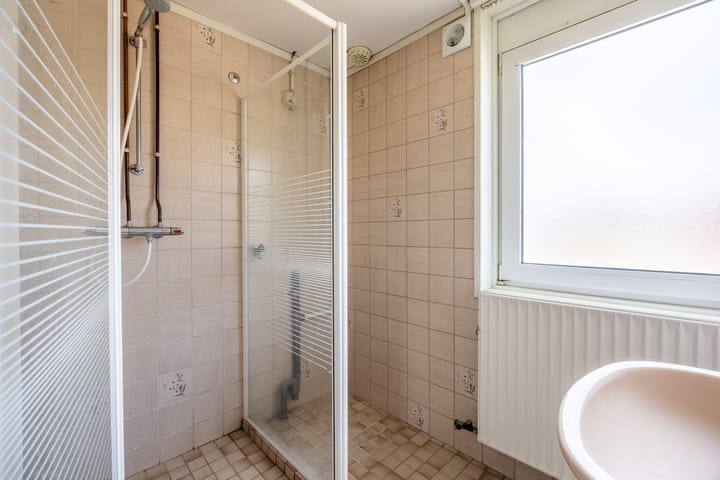 Foto 31 van Merelstraat 82