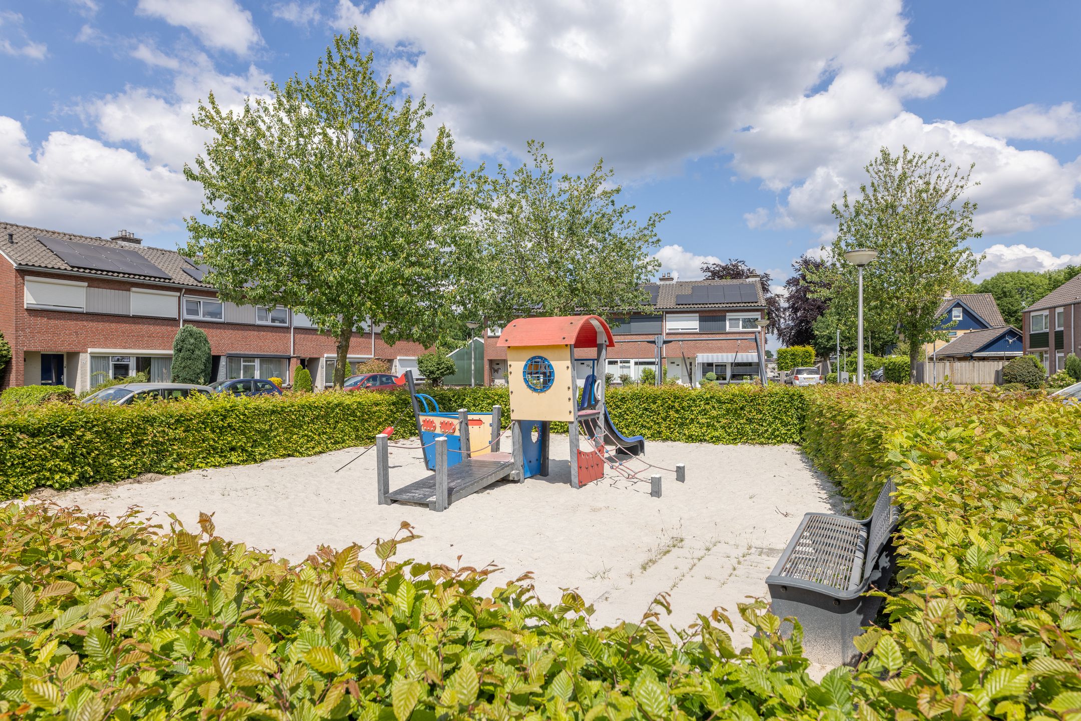 Foto 45 van Merelstraat 82