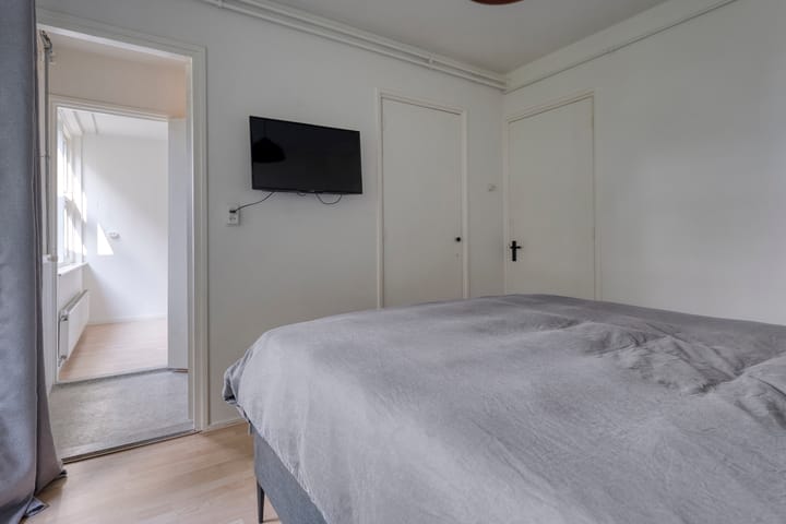 Photo 15 of Ruusbroecstraat 124