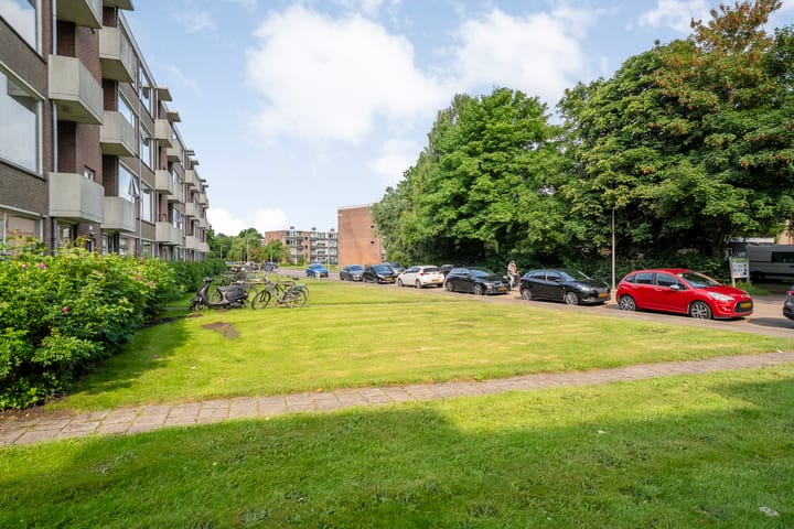 Photo 27 of Ruusbroecstraat 124