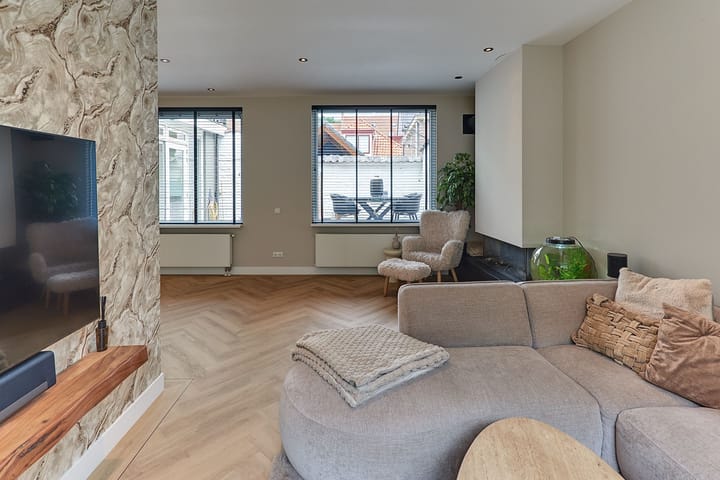 Foto 17 van Burgtstraat 4