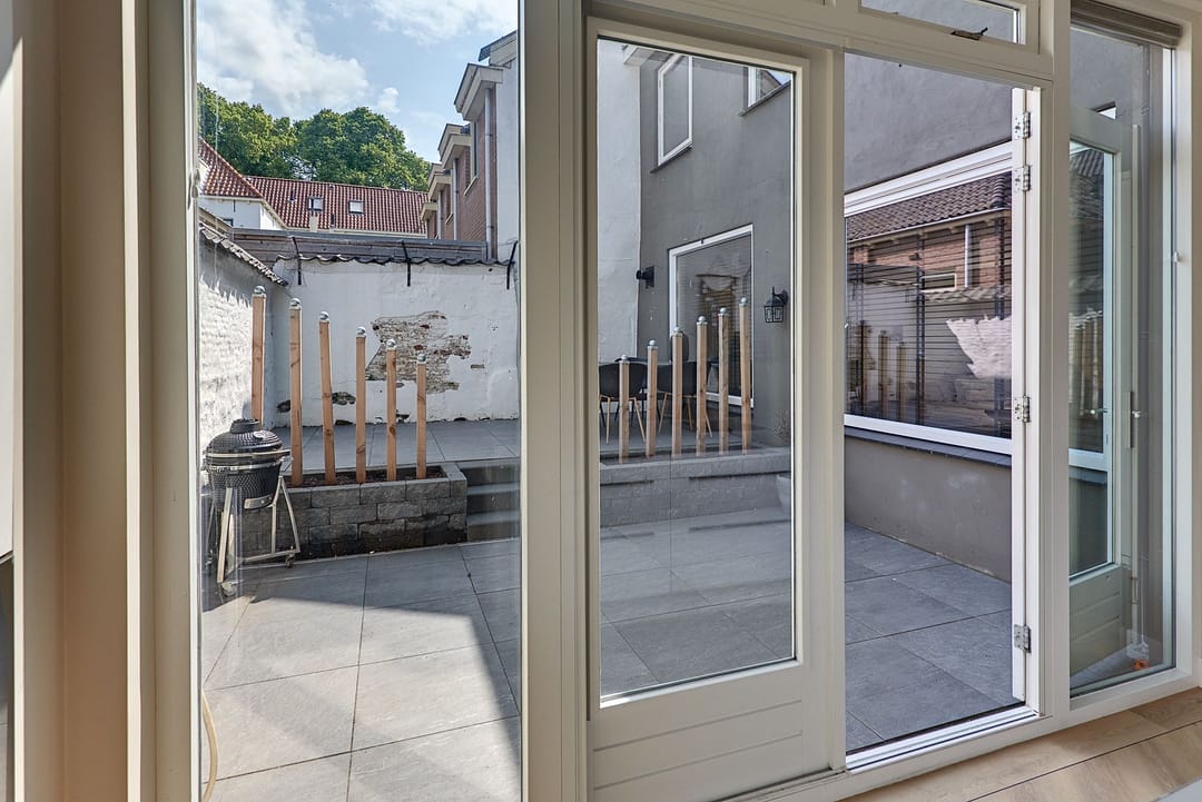 Foto 32 van Burgtstraat 4