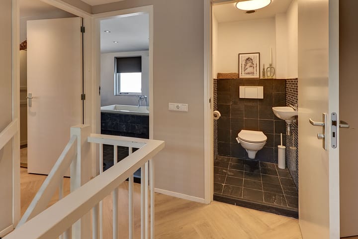 Foto 43 van Burgtstraat 4