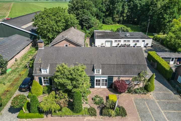 Broekstraat 8, Geffen