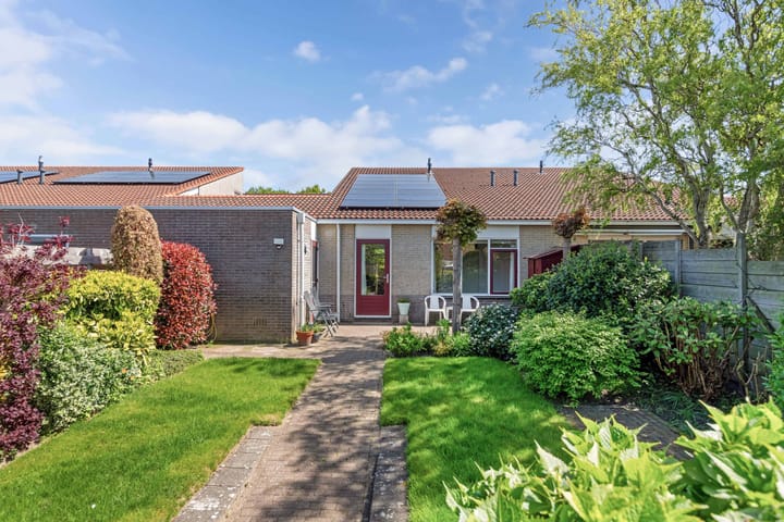 Foto 2 van Sangerland 11