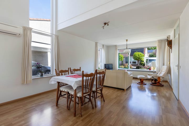 Foto 10 van Sangerland 11