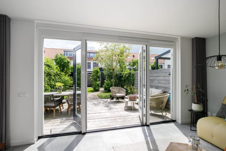 Foto 12 van Merellaan 17