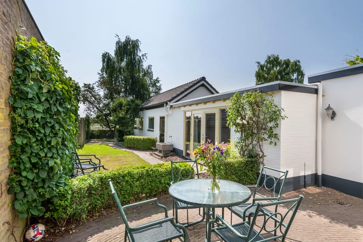 Foto 4 van Dorpsstraat 15