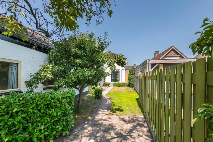 Foto 34 van Dorpsstraat 15