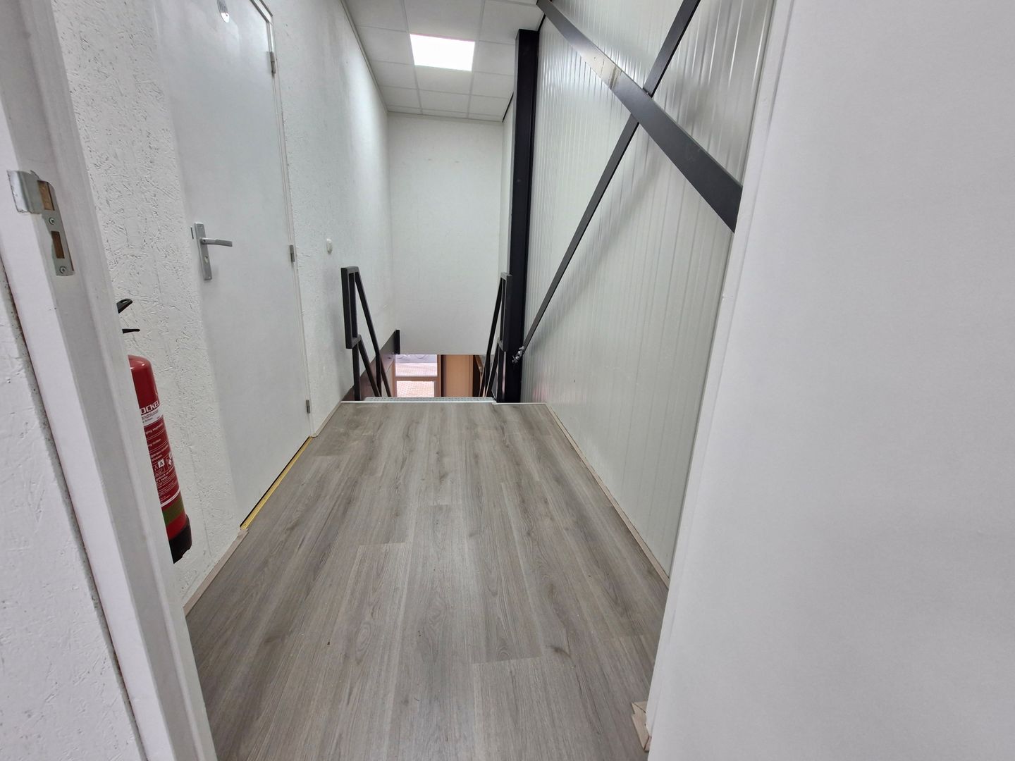 View photo 4 of Roombekerveld 16