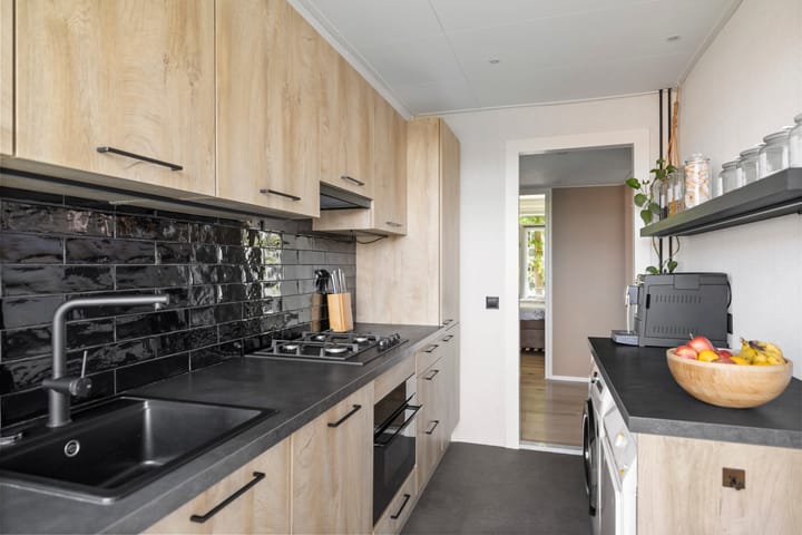 Photo 12 of Joost van den Vondellaan 36