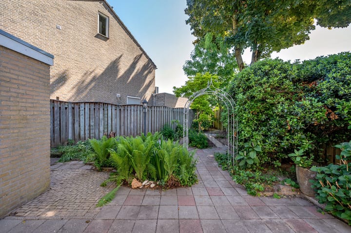 Foto 19 van De Bisweide 8