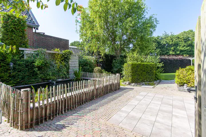 Photo 31 of Dorpsstraat 8