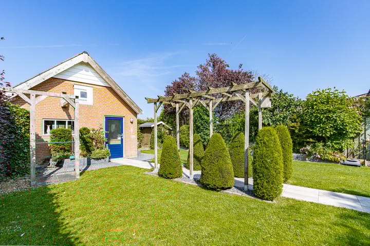 Photo 33 of Dorpsstraat 8