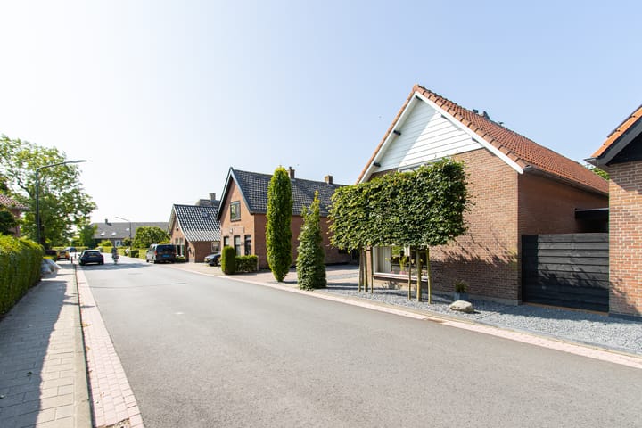 Photo 38 of Dorpsstraat 8