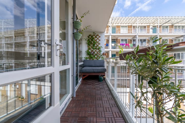 Foto 12 van Van Eysingalaan 323