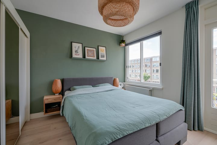 Foto 19 van Van Eysingalaan 323