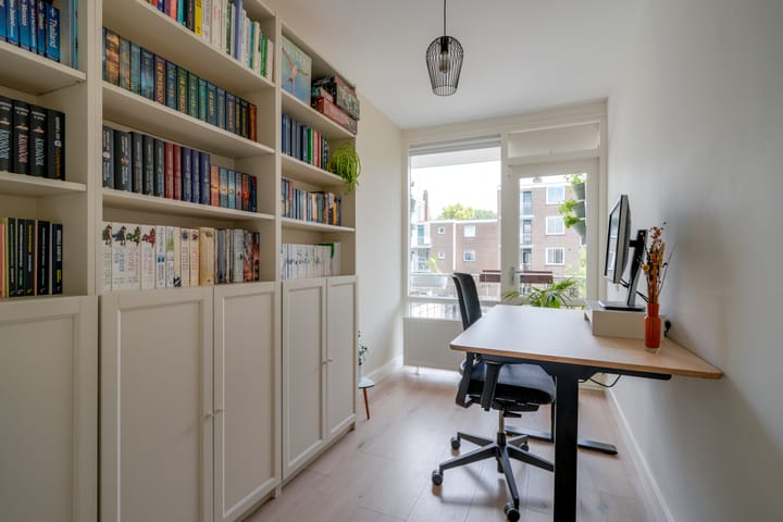 Foto 23 van Van Eysingalaan 323